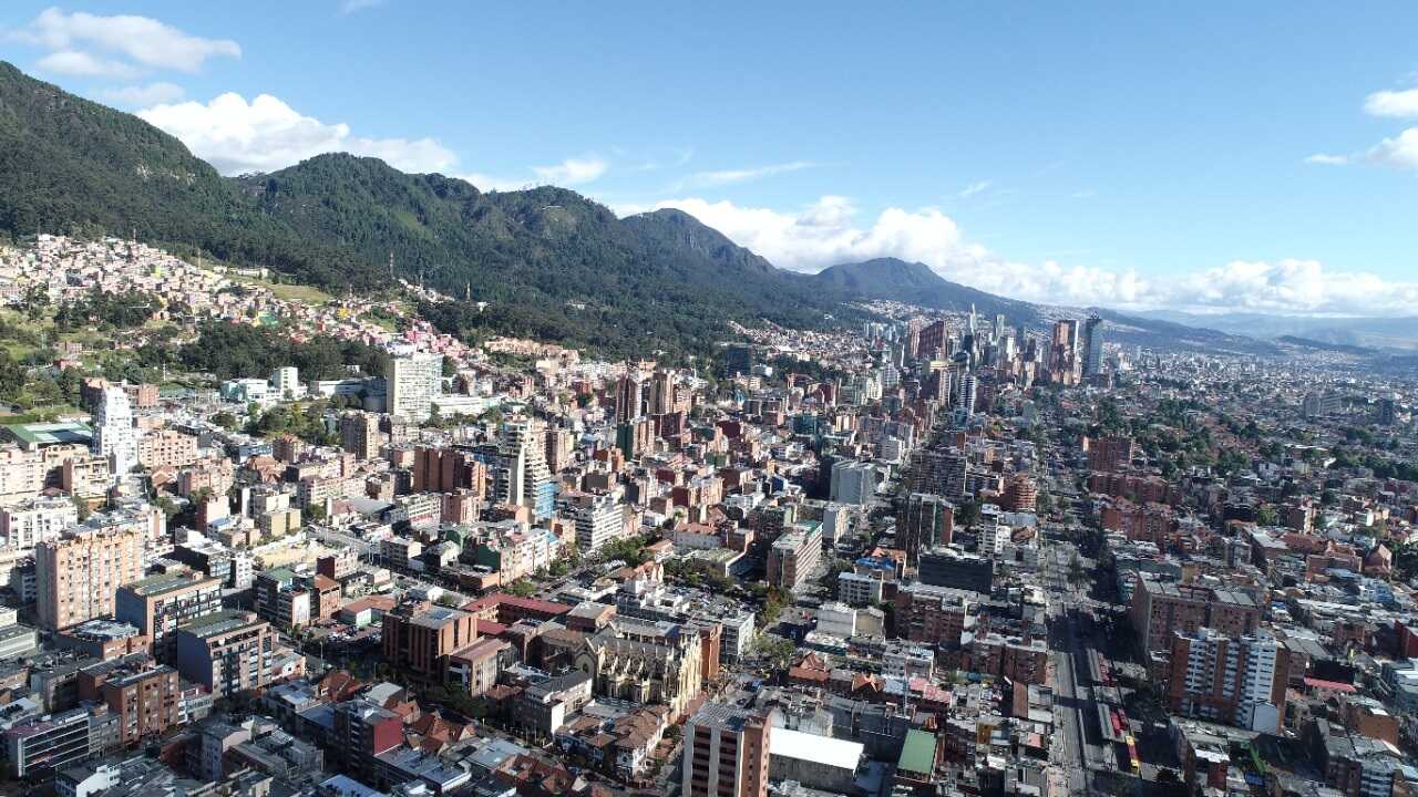 Reporte martes tarde, mejora calidad del aire de Bogotá por variación de vientos
