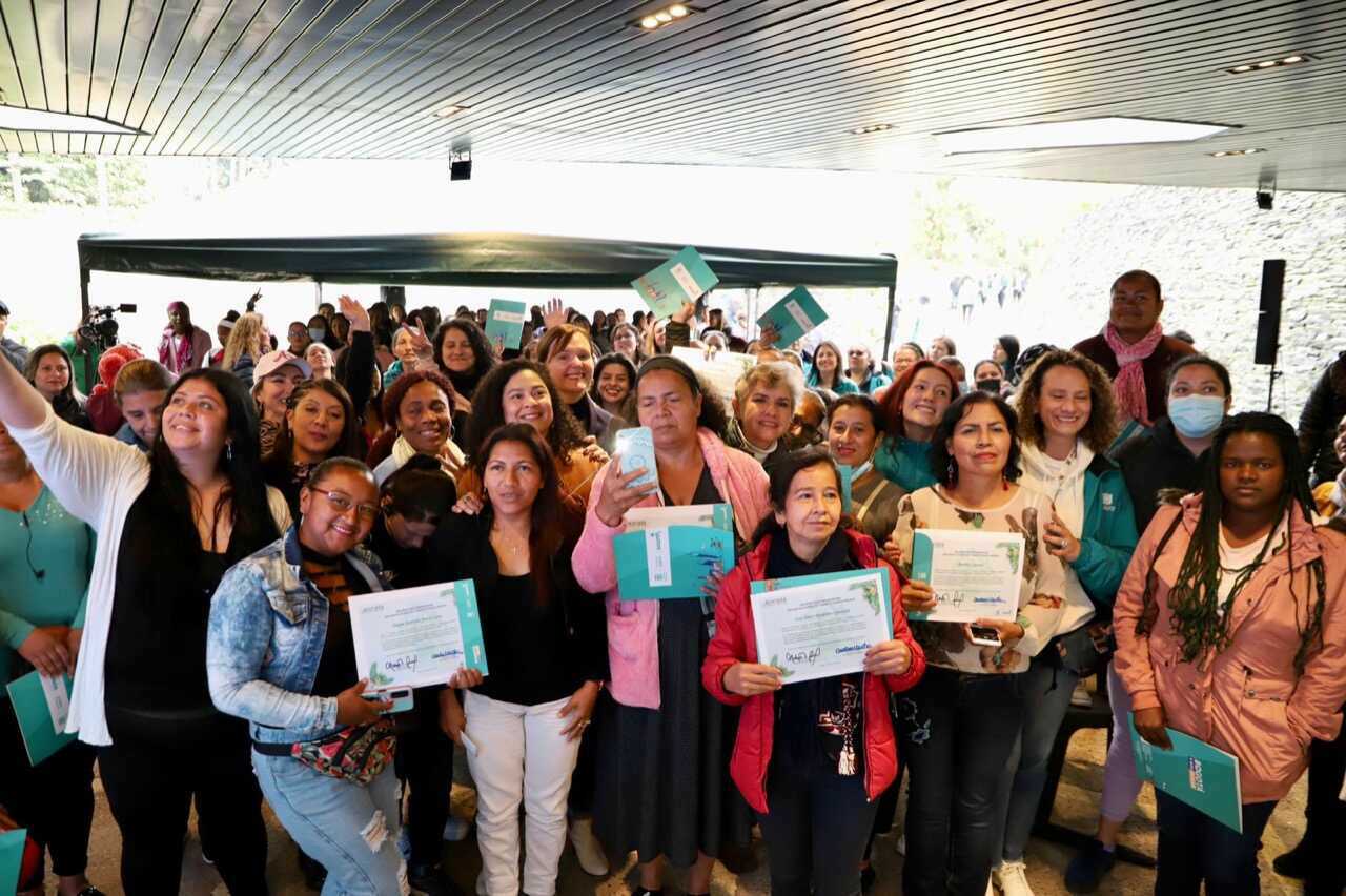 'Mujeres que Reverdecen': Secretaría de Ambiente anuncia el inicio de la tercera fase