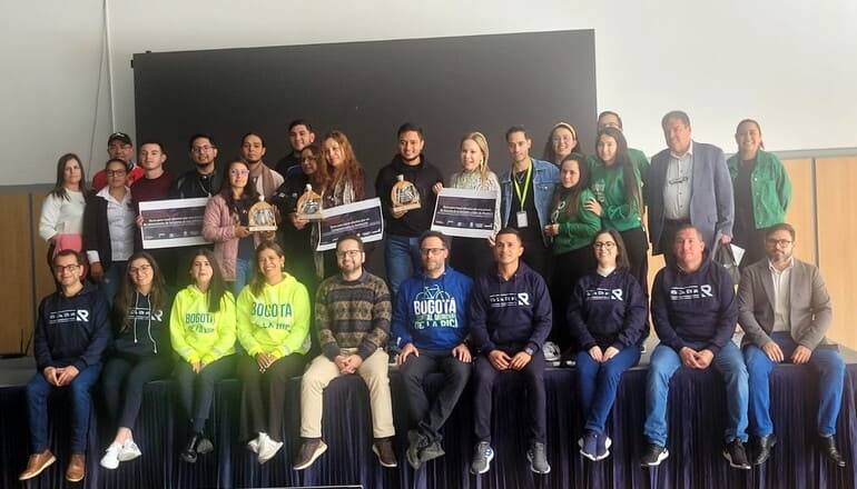 Distrito reconoció tres entidades por promover el uso de la bicicleta