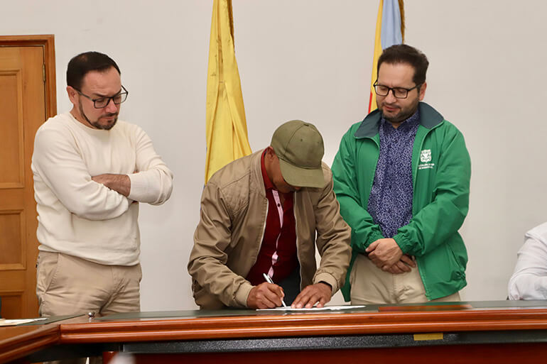 Bogotá y Cundinamarca avanzan en la suscripción de pagos por servicios ambientales para la seguridad hídrica
