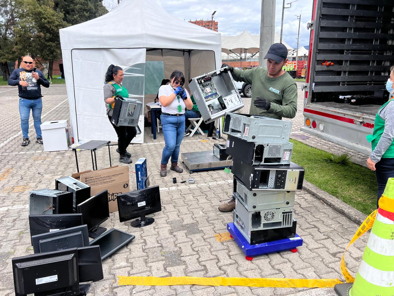 ¡Más de 23 toneladas de residuos recolectadas en la segunda edición de la Reciclatón Empresarial!