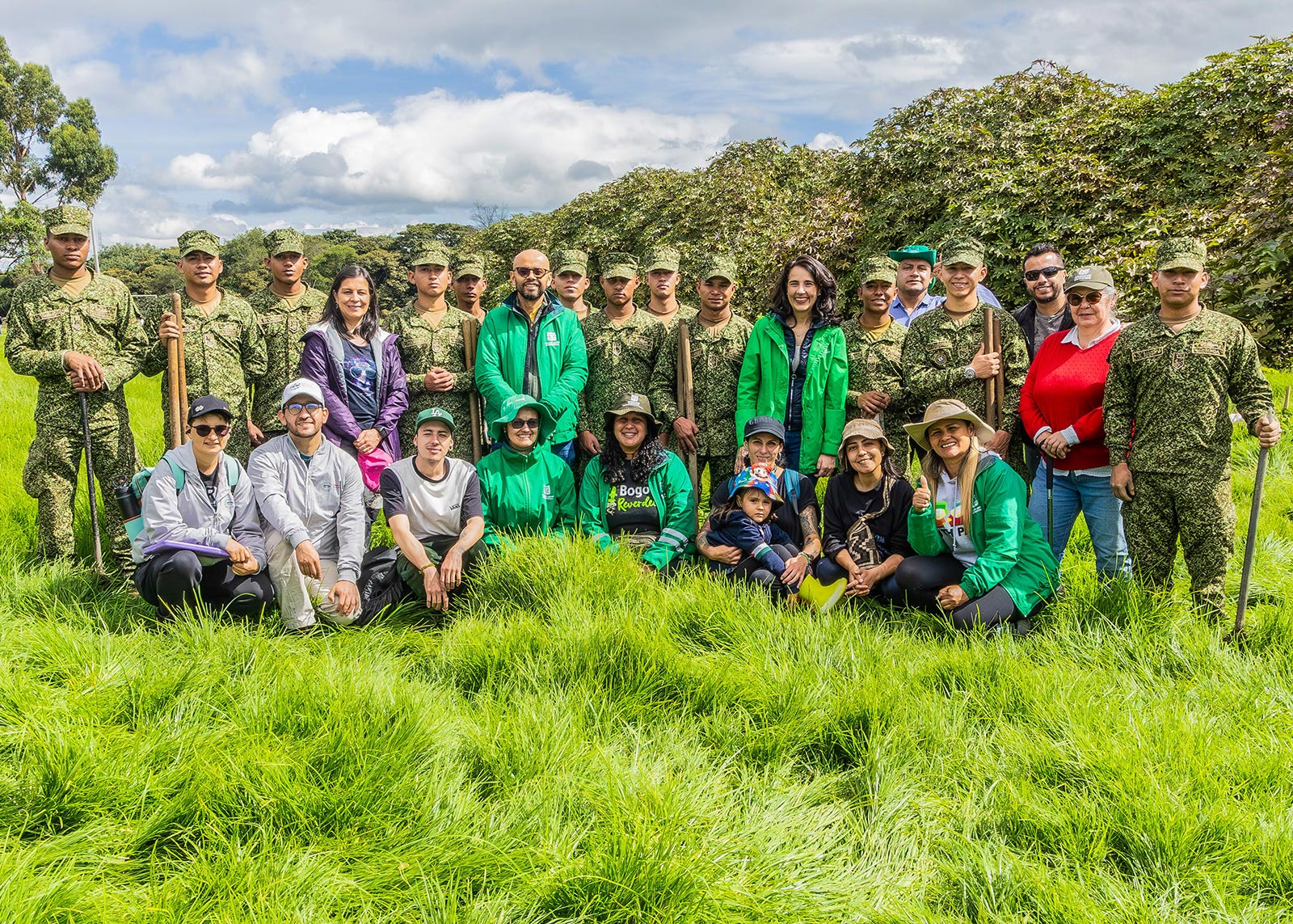 Plantaciones humedal Juan Amarillo
